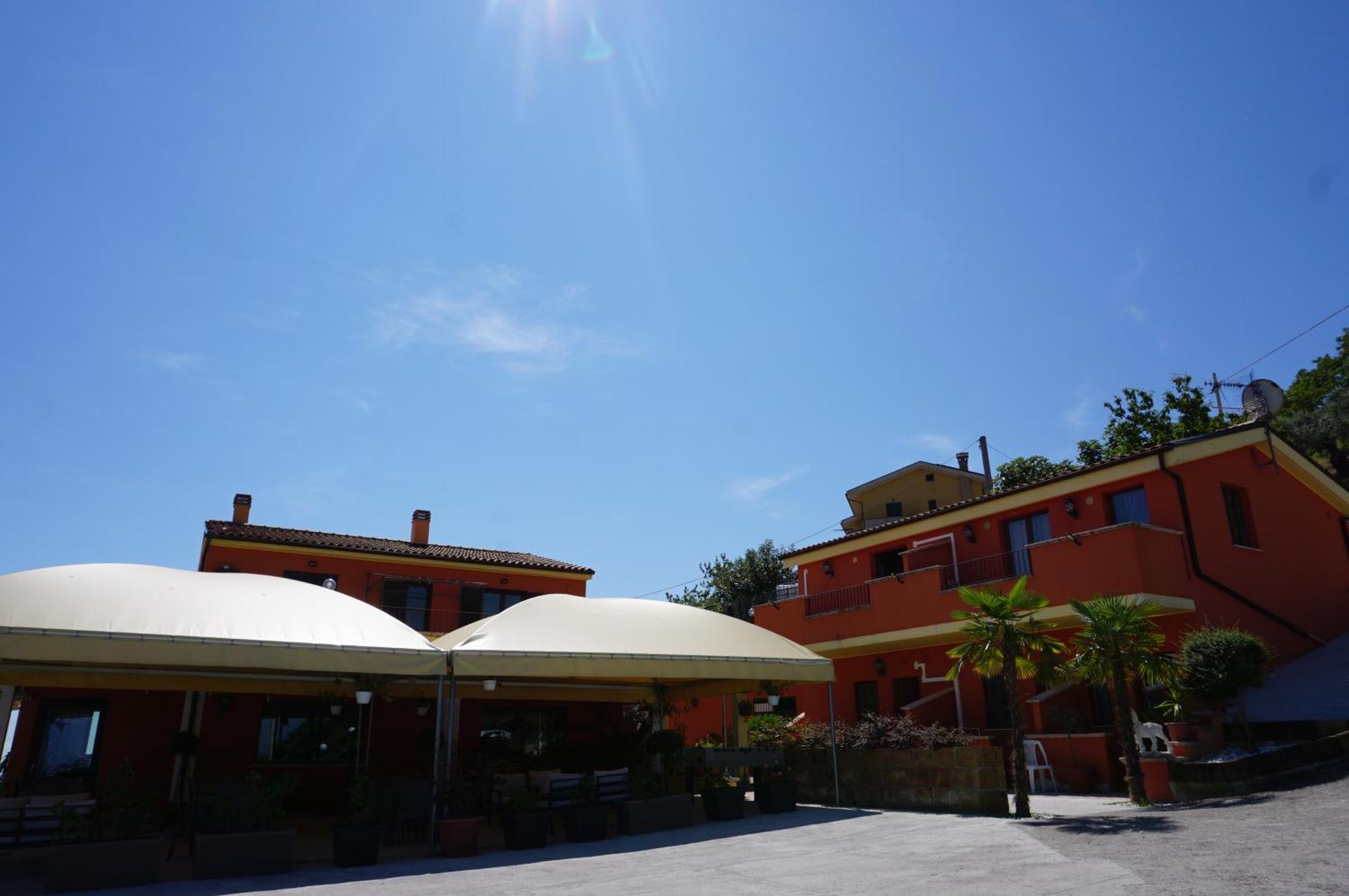 Bed and Breakfast La Terrazza Motta Atri Exterior foto